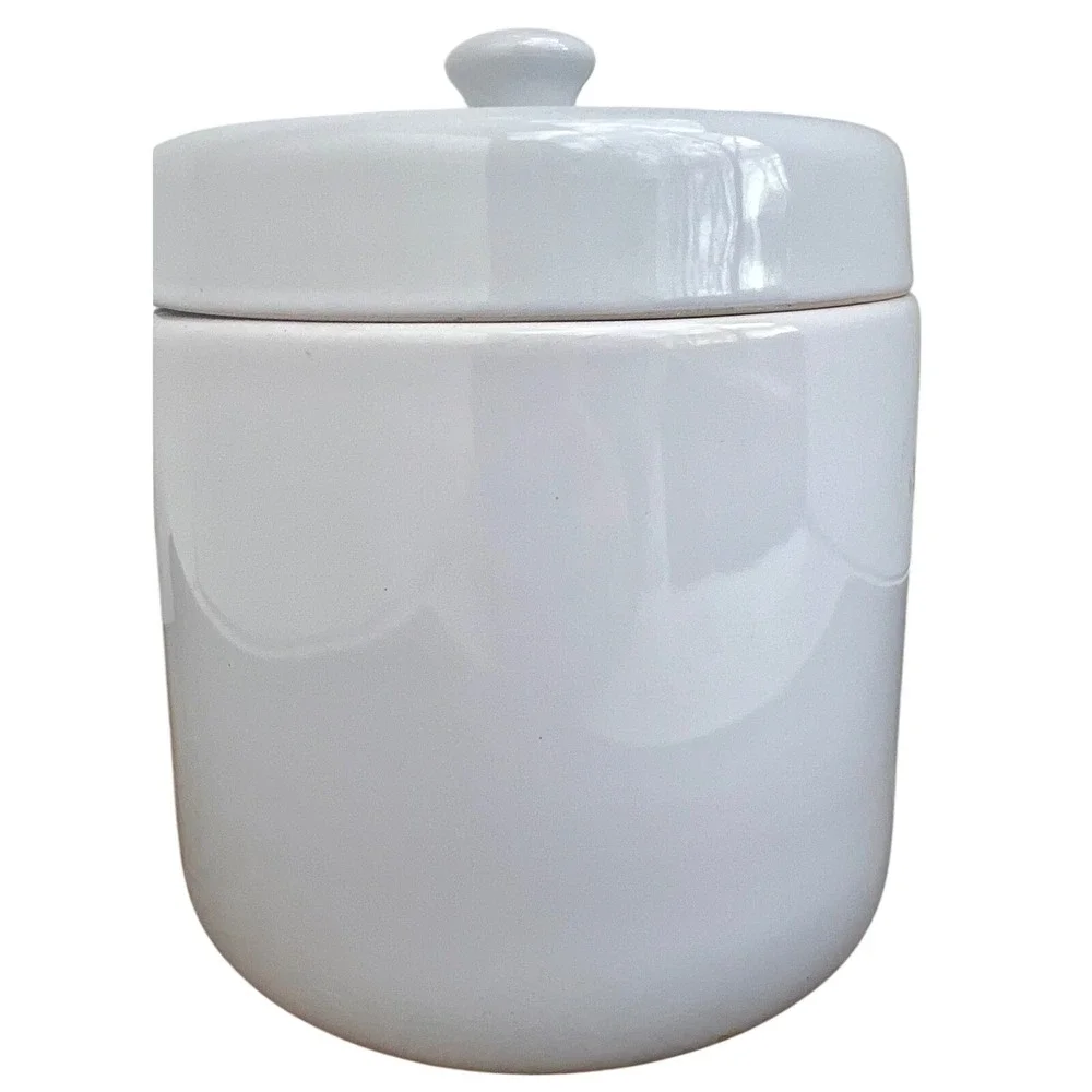Canister White Ceramic Minimalist‎ Home Decor Small Storage Jar Modern Style